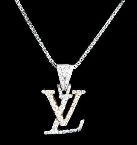 louis vuitton green necklace|Louis Vuitton necklace with diamond.